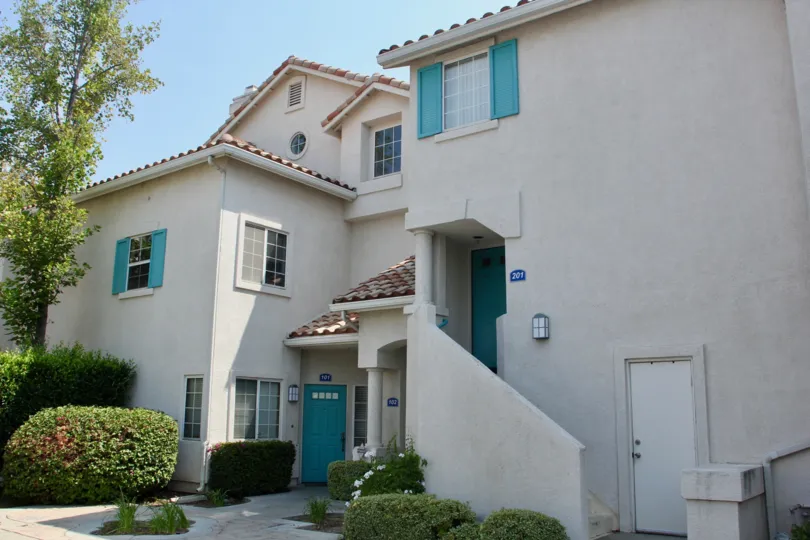 Villagio'S Tastfully finished apartments in the city of Corona, California