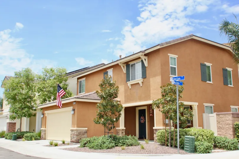 cottonwood canyon hills lake elsinore california homes street