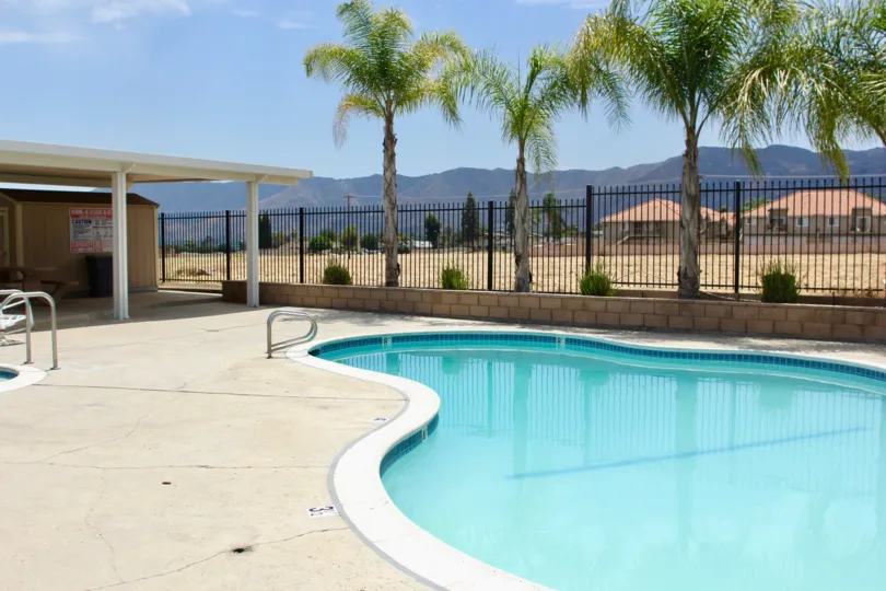 A beautiful house to relax with your family in lake country villa lake elsinore california