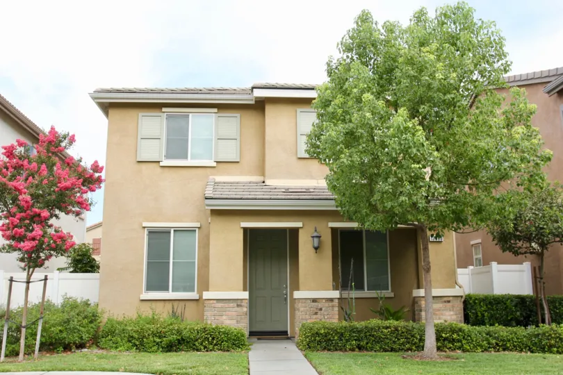 Parkside at Towngate moreno valley California rectangle shape building with long windows, doors and light in front
