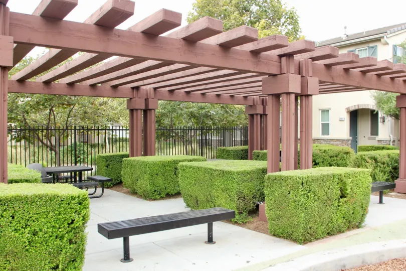 A sunny day at Parkside at Towngate with wonderful seats and picnic tables.