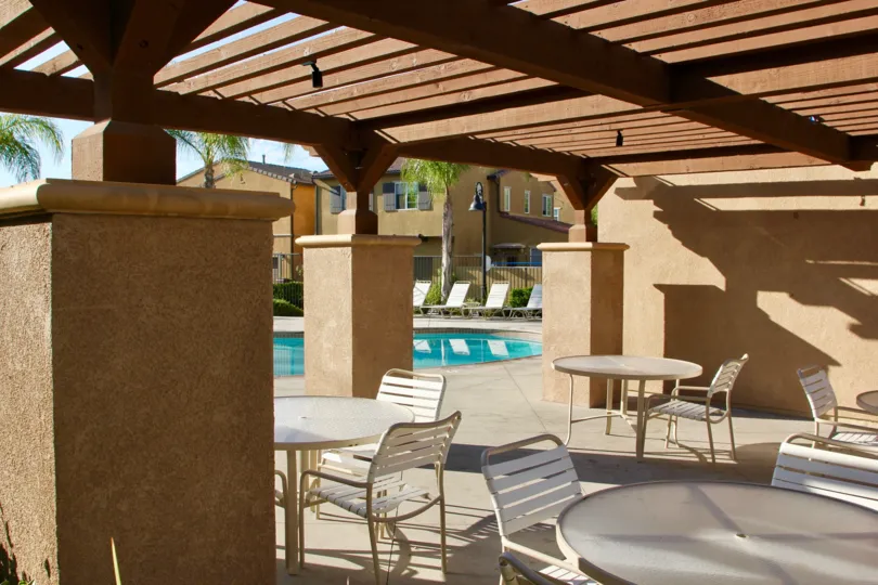 Pool side dining on a sunny day at Paseos in Crown Valley, Murrieta, California
