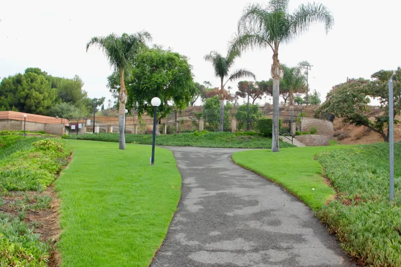 De Anza Verde and her green lawns, riverside, California