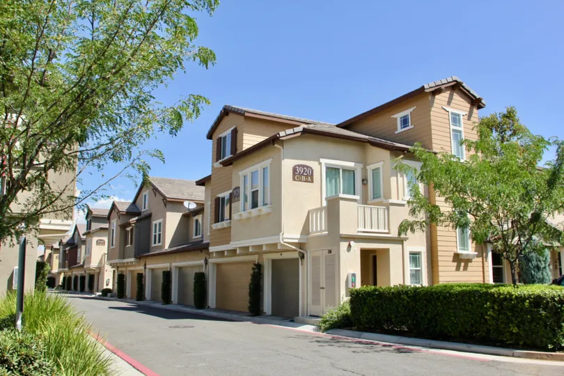 Georgetown Square and her street view, riverside California