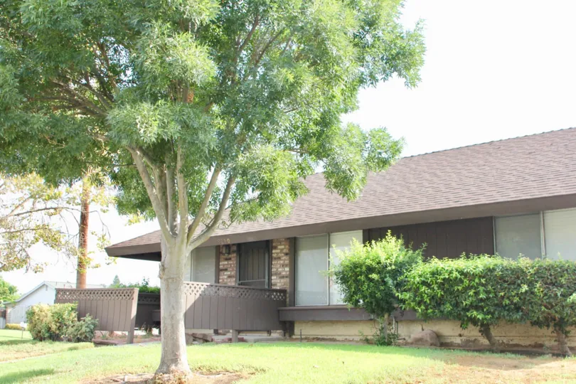 lovely scenery of Loving Homes Greens neighborhood, riverside, California