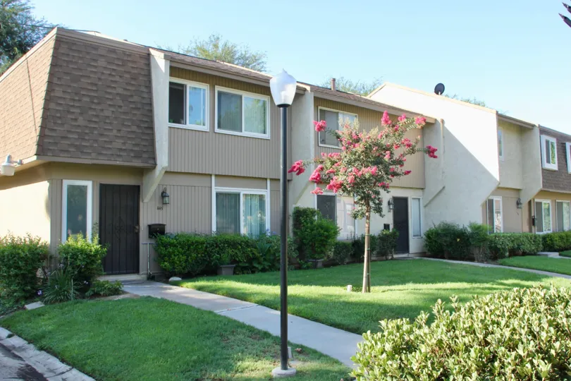 Front of townhomes at Springbrook Park Townhomes in Riverside, California