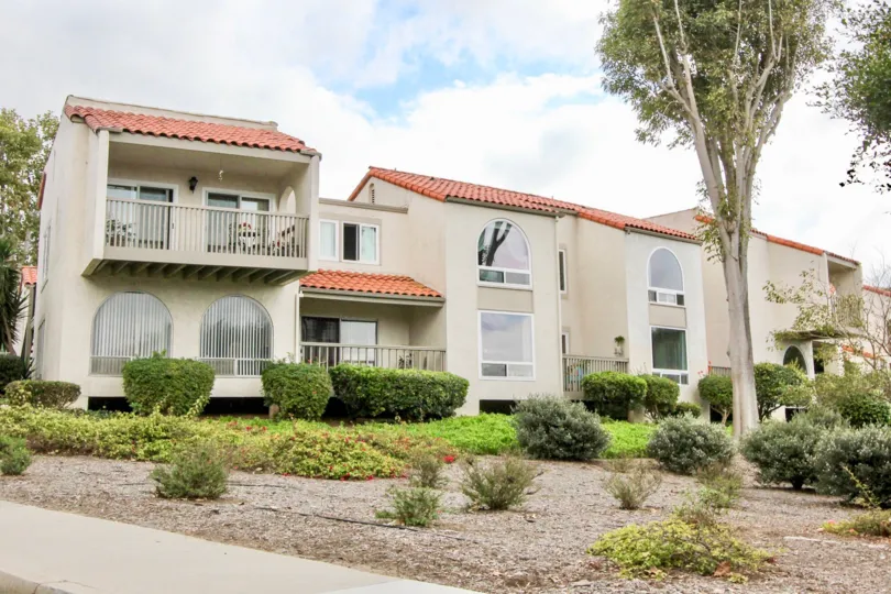 Alta Mira II a well maintained community in Carlsbad, California.