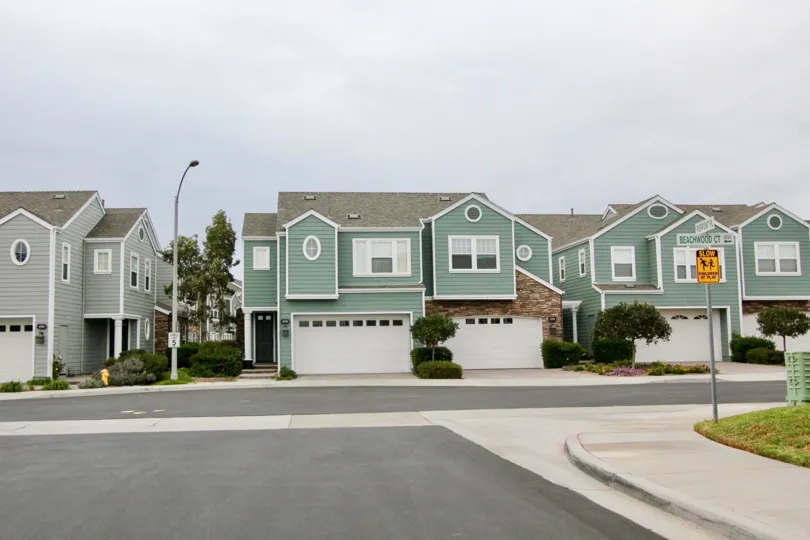 Bayshore neat cottage styled apartments in Carlsbad, California