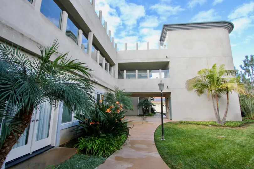 Marvellous Building with green lawn and trees around in Buena Vista Village of Carlsbad