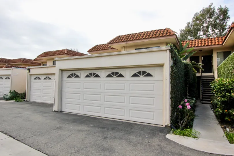 View of a home in Casa Del Rey with multiple garages