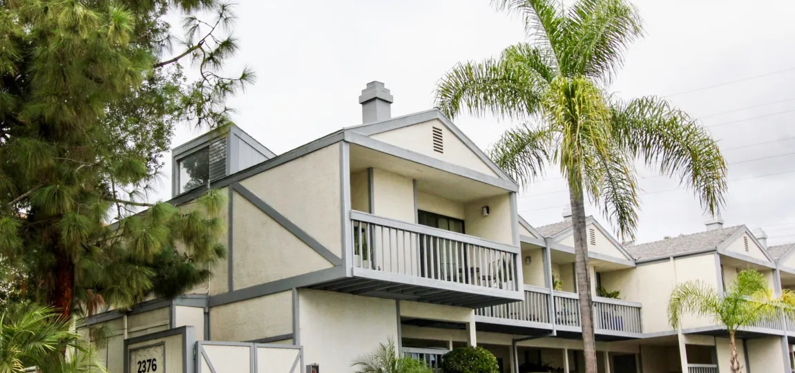 A unit of the Golf View Terrace in the beautiful Carlsbad California
