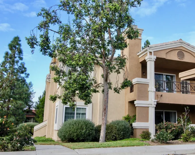picture of big bunglow La Costa Alta, located at Carlsbad, California