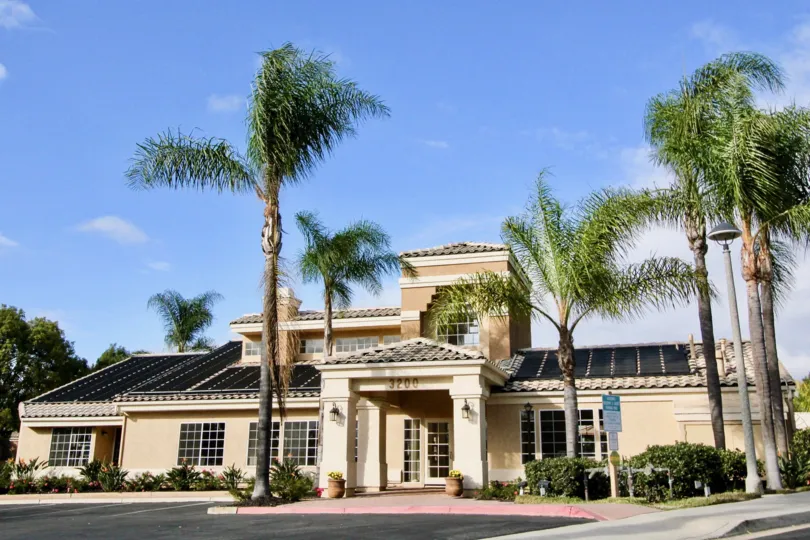 Awesome view of villa with palm treesand sunshine in La Costa Alta of Carlsbad