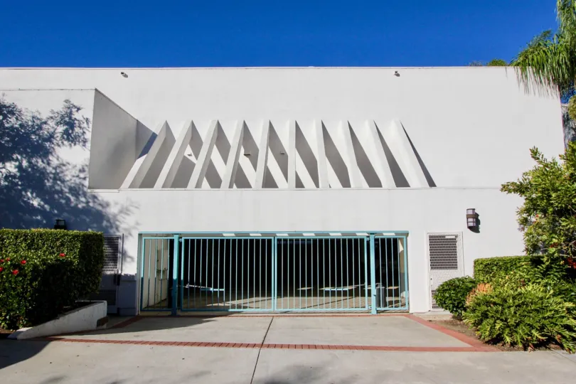 amazing front gate entrance of community La Costa Greens, located at Carlsbad, California