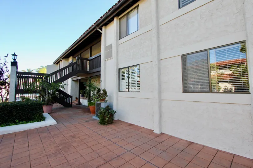 the La Costa Riviera is a step model house off the carlsbad city in ca
