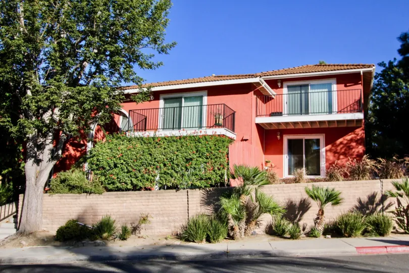 THE LA COSTA SOUTH IS A RED COLOUR PALACE OF CARLSBAD IN CA