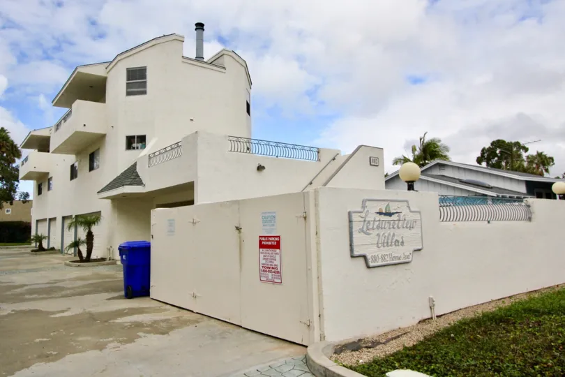 Beautiful Leisure View Villas In Carlsbad California Country