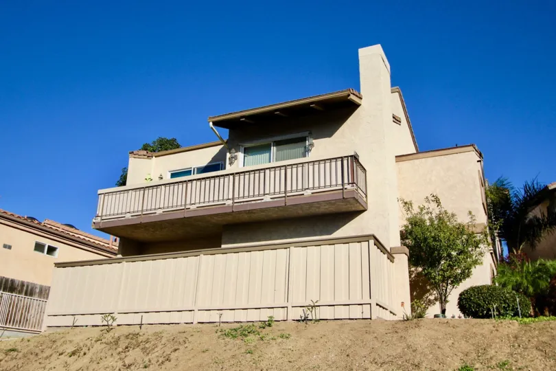 Amazing Meadowview Townhomes In Carlsbad California Country