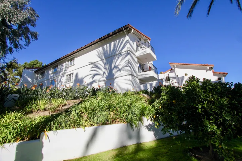 the omni la costa resort & spa is a sky level building of the carlsbad city in ca