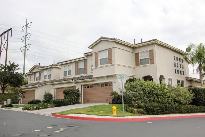 come and enjoy at Poinsettia Heights very near to Carlsbad, California