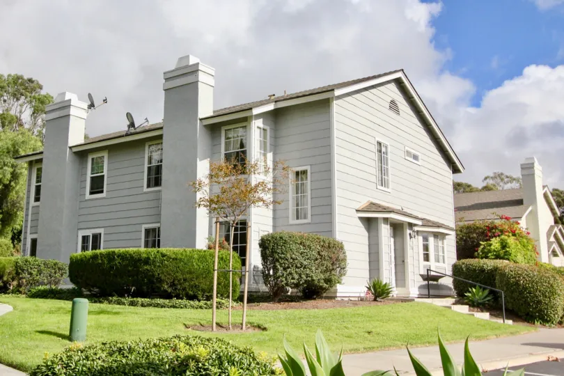 amazing homes at The Crest near Carlsbad, California