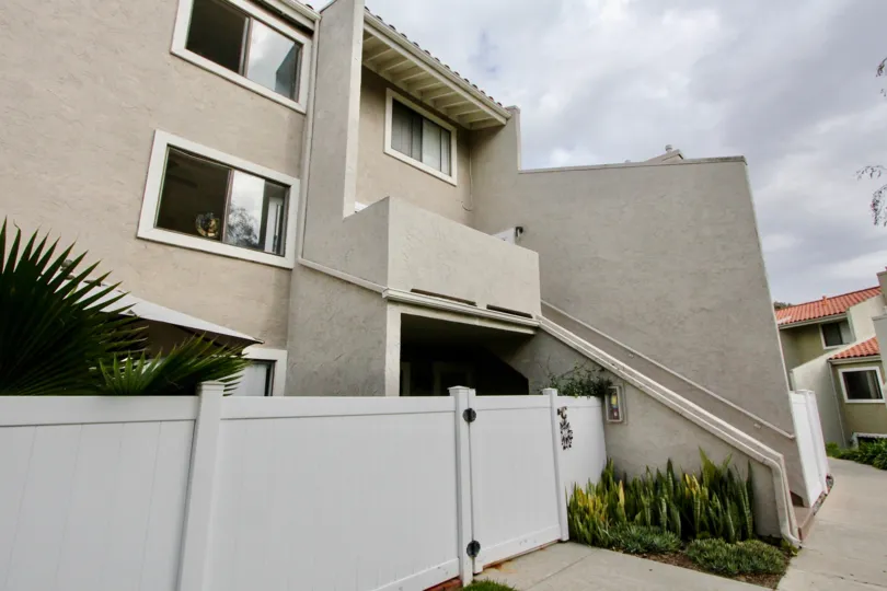 Lovely West Bluff Hills In Carlsbad California Country