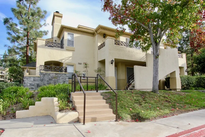 alt="Big and Beautiful House in Chula Vista California">