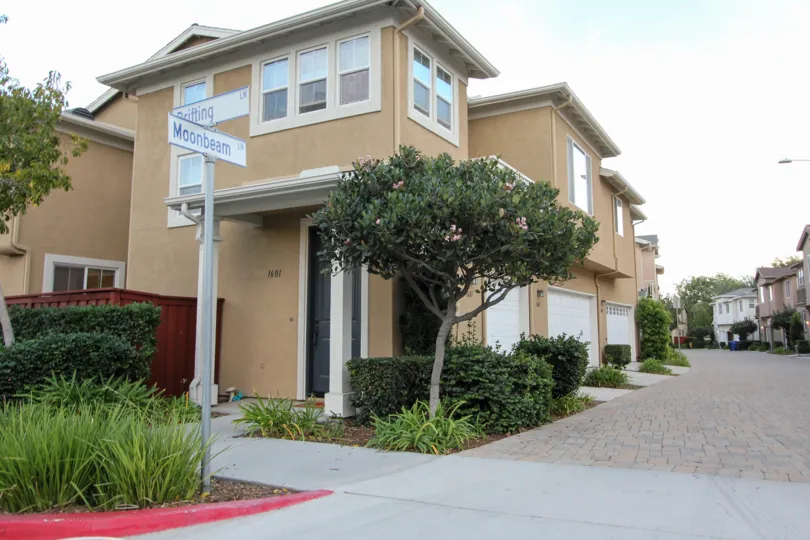 Beautifully Crafted moonbeam and their Architectural masterpiece in Cottage lane, Chula Vista, California