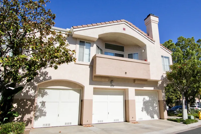The well maintained Sanibelle community in Chula Vista, California.