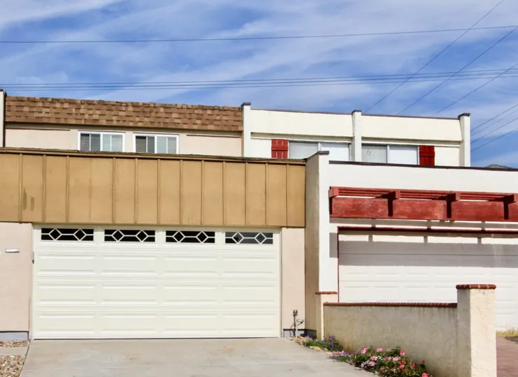 modern looking white coloured sophisticated housing in Stonebridge II chula vista