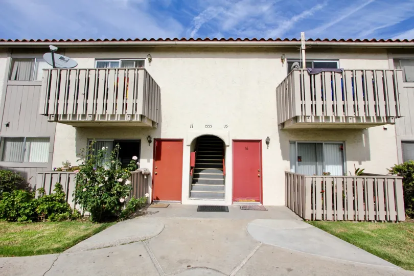 An apartment complex in Chula Vista, California with downstairs and upstairs options