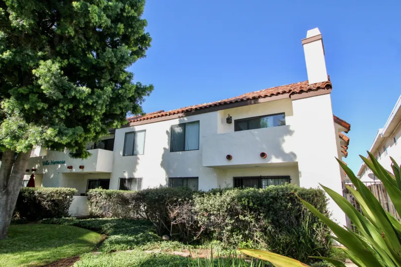 Sunny day side view with Varanda, Villa Hermosa Community, Chula Vista, CA