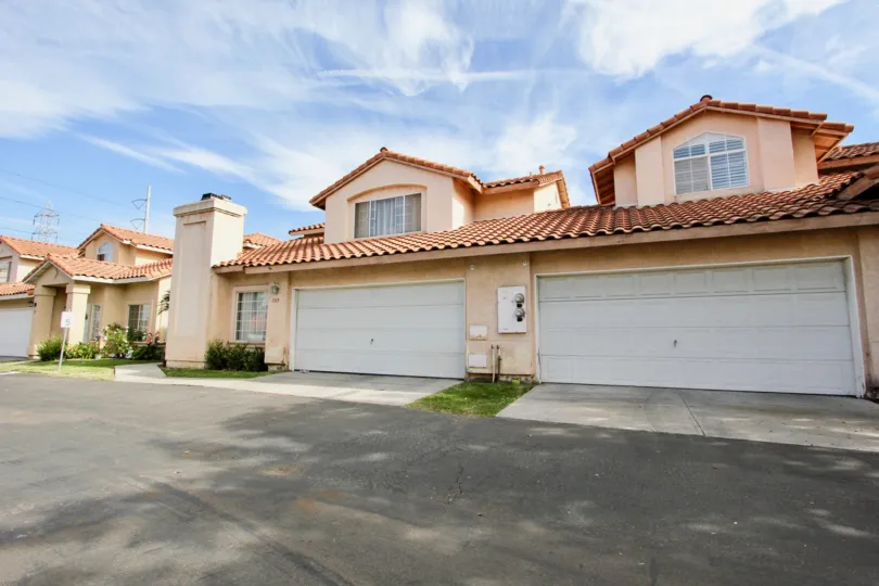 A beautiful suburban street in Villa Rosa, California