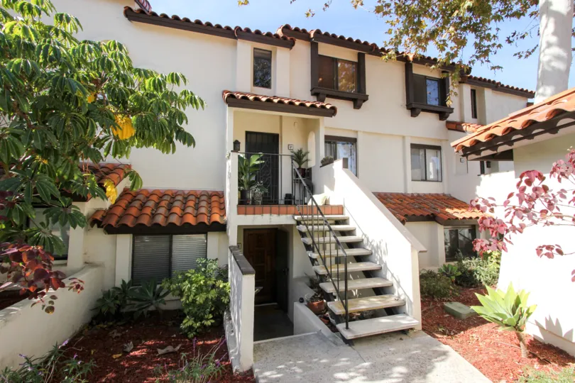 : Bay Vista , Clairemont Mesa , California,white building,steps