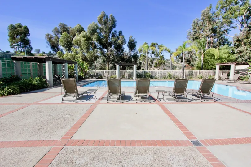 Canyon Rim, Clairemont Mesa  , California,blue sky,pool side bed