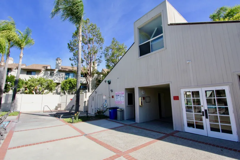 Building in Canyon Rim community located in Clairemont Mesa, California