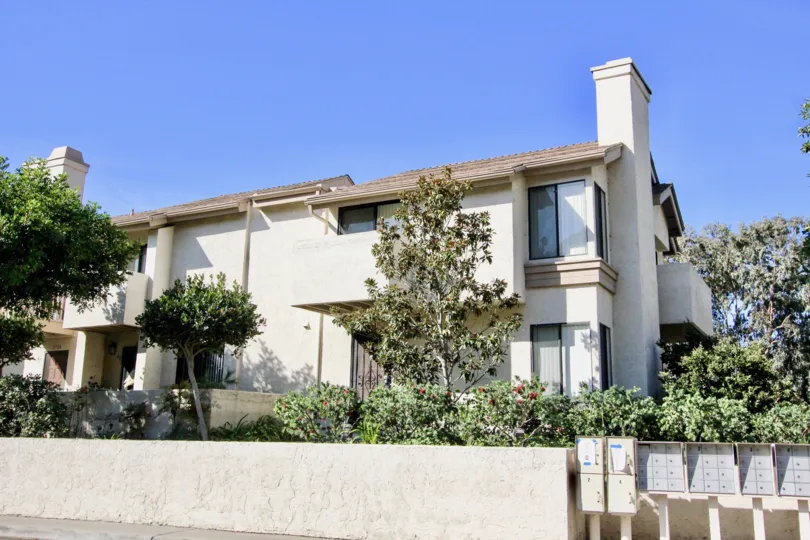 Community of Canyon Rim, elegance and simplicity for a resident's complete experience in Clairemont Mesa, California