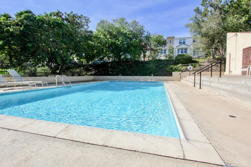 Forest Park Plaza ,Clairemont Mesa , California,swimming pool,blue sky