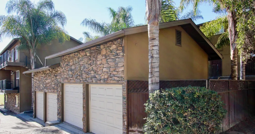 Craftify designs of the Apartments Adelaide Gardens, College Area, california