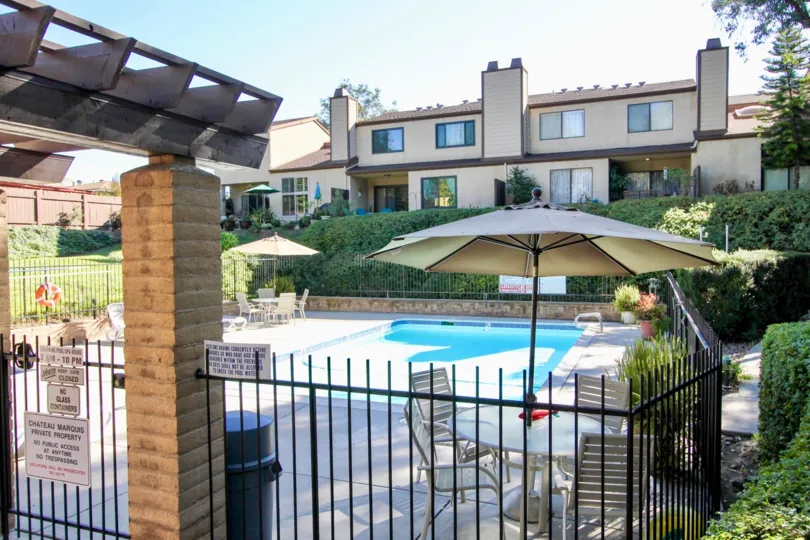 A sunny day in the Chateau Marquis with a swimming pool.