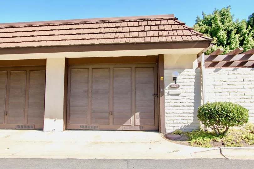 Parkaing garages in a single story building at Collwood Park in College Area California