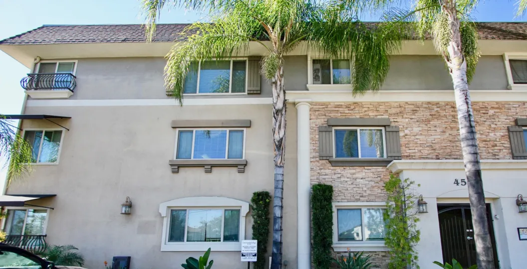 Courtyard at College apartment community in College Area, California