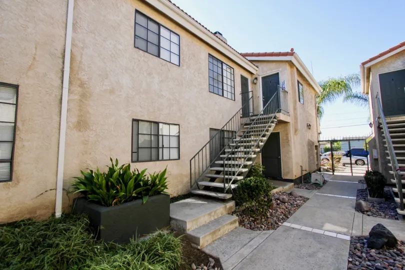 Isabella Park community located in College Area, California