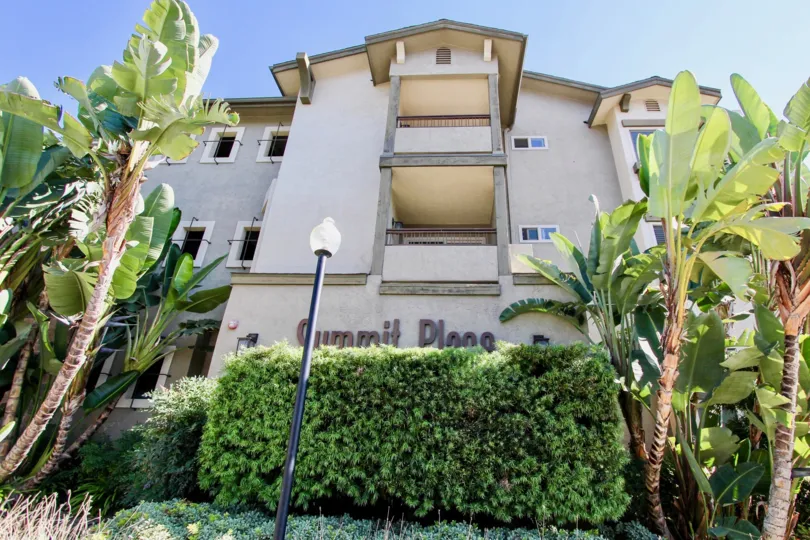 Community: Summit Place  City: College Area  State: California