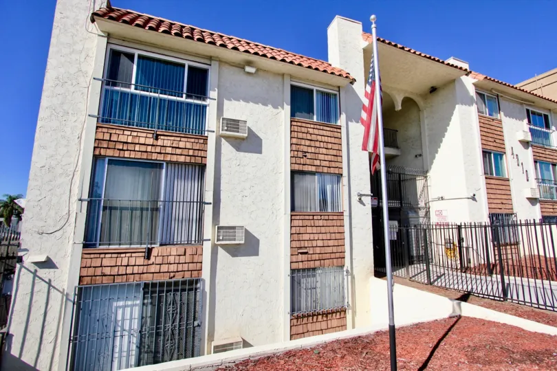 California appartment building in College Area. This Villa Madrid estate is well maintained.