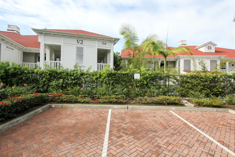 Beach Village at the Del, City: Coronado, backyard, nice fencing and a ground