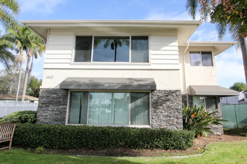 a sunny nice day in Coronado Pointe house community