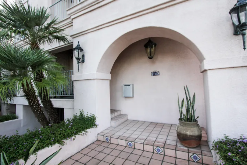 Harborside Court's closer look, Coronado, California