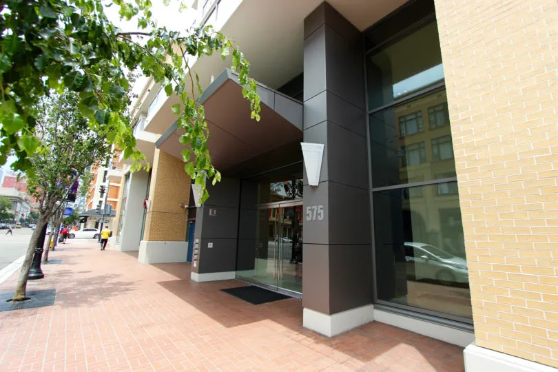 Side view of 575 Alta in Downtown San Diego California