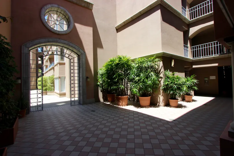 Sunny open tiled atrium entrance welcomes you home to Columbia Place.